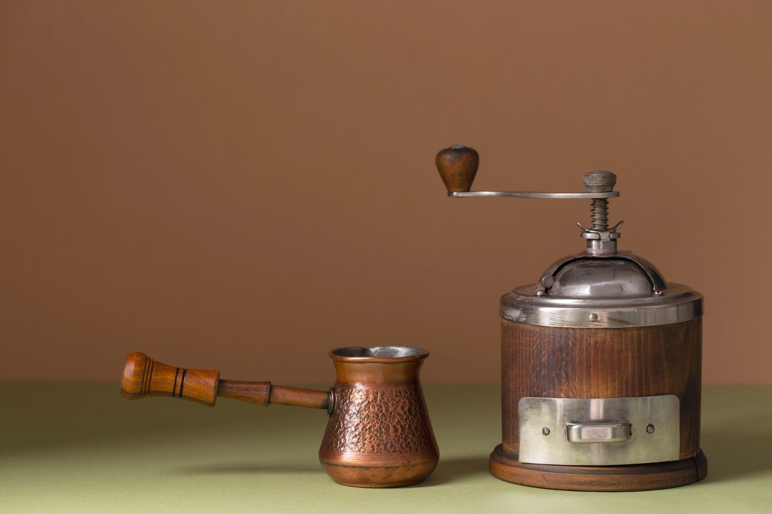 5+ Best Turkish Coffee Grinders to Buy in 2024